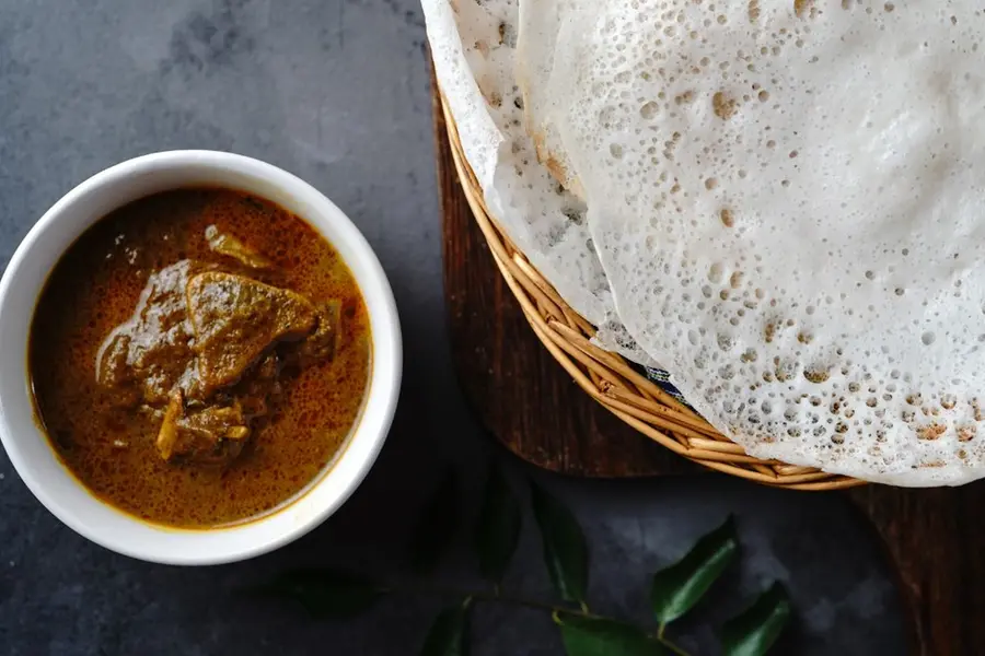 ഈസ്റ്റര് അടിപൊളിയാക്കാം ; രുചിയേറും പാലപ്പവും മട്ടന് സ്റ്റ്യൂവും