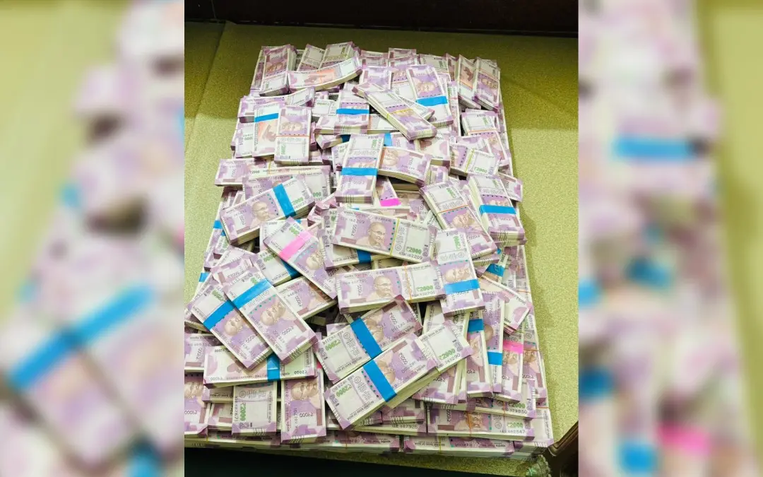വാടകവീട്ടില് നിന്ന് പിടിച്ചെടുത്ത കള്ളനോട്ടുകള്