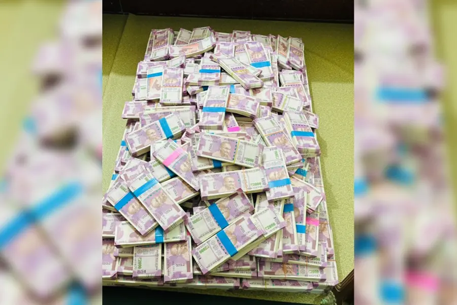 കാസര്കോട് വാടകവീട്ടില് നിന്ന് 7.25 കോടി രൂപയുടെ കള്ളനോട്ടുകള് പിടികൂടി
