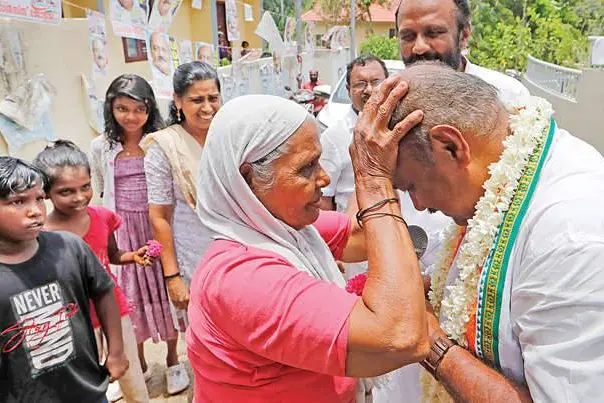 ഫ്രണ്ട് സീറ്റിലെത്താന് ഫ്രാന്സിസ് ജോര്ജ്