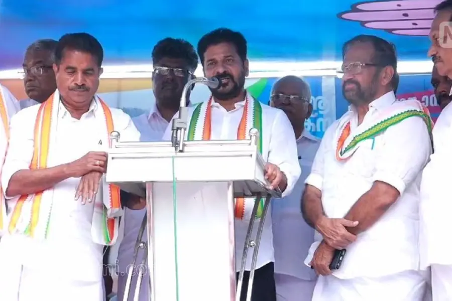 കേരളത്തിലെ മുഖ്യമന്ത്രി പോക്കറ്റടിക്കാരനെപ്പോലെ, മോദിക്ക് വേണ്ടി പണിയെടുക്കുന്നു- രേവന്ത് റെഡ്ഡി
