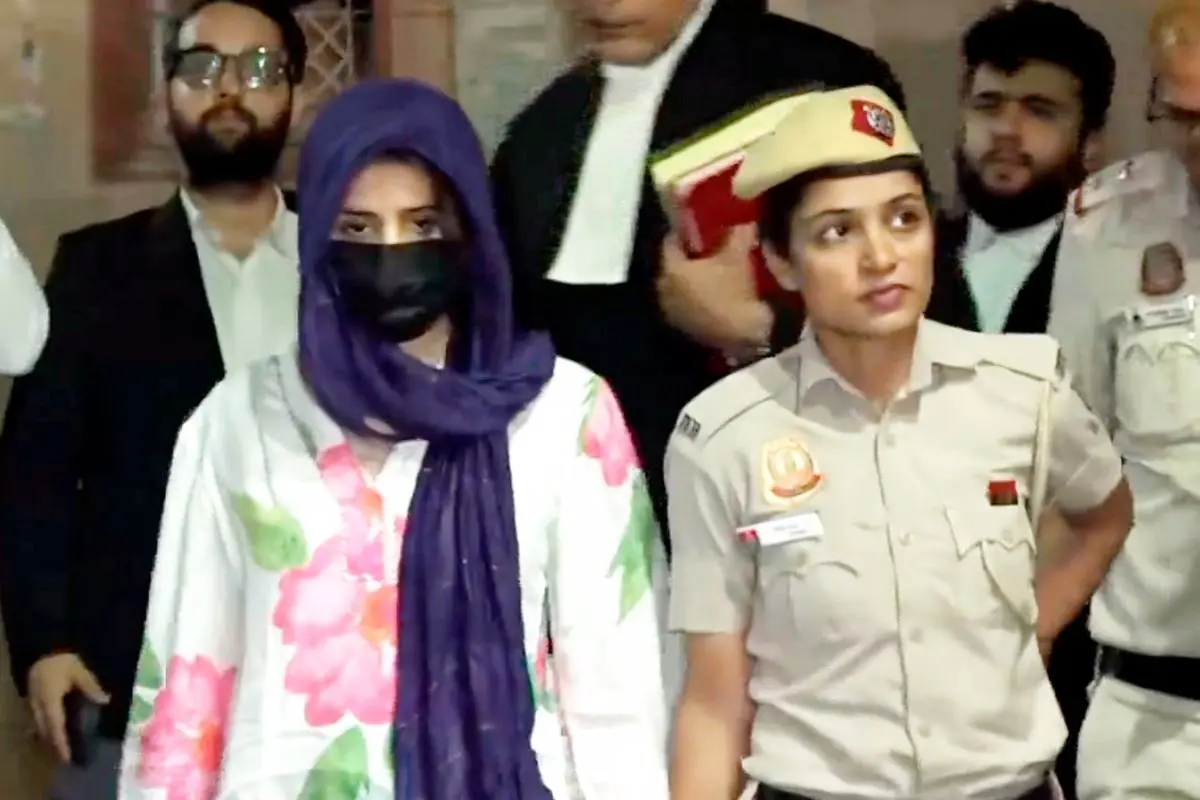 Gaganpreet Kaur, accused in BMW accident case, being brought to judge's residence | Photo: ANI