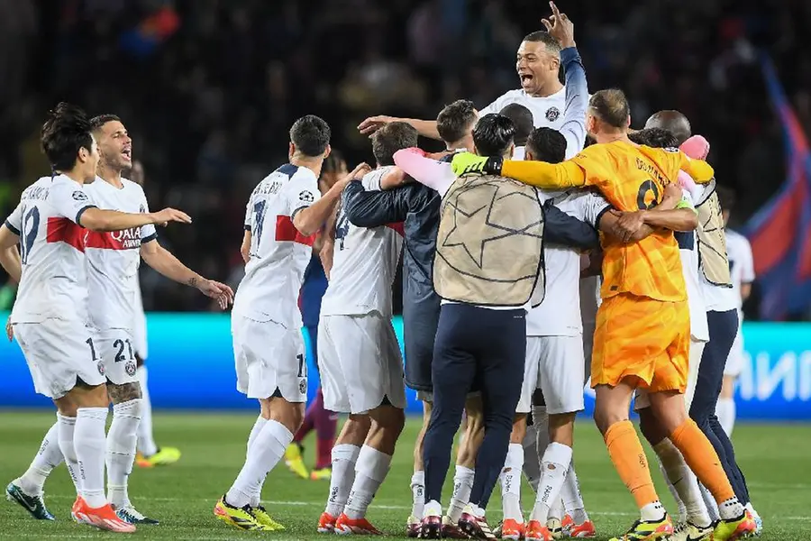 വന് തിരിച്ചുവരവ്, ബാഴ്സയെ തകര്ത്ത് PSG ചാമ്പ്യന്സ്ലീഗ് സെമിയില്; എതിരിടുക ഡോര്ട്ട്മുണ്ടിനെ