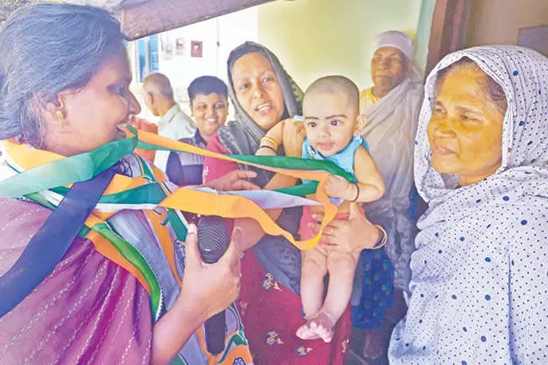 പാട്ടില്ലാതൊരു വോട്ടുതേടലുമില്ല; ആലത്തൂർ വഴി പാർലമെന്റിലേക്കൊരു ടിക്കറ്റ്
