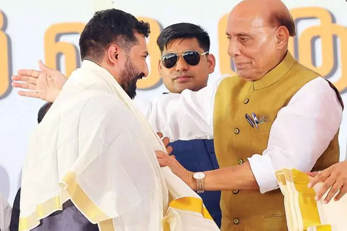 ആന്റണിക്ക് അഴിമതിയില്ല, പക്ഷേ, മകനെതിരായ നിലപാട് തെറ്റ് -രാജ്നാഥ് സിങ്