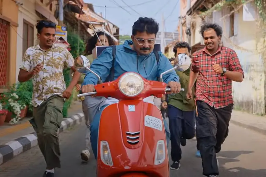 സ്വകാര്യതയിലേക്ക് തുറന്നുവെച്ച ക്യാമറയായി ലിങ്കൻ, 'നടന്ന സംഭവ'ത്തിന്റെ പ്രോമോ സോംഗ് പുറത്ത്