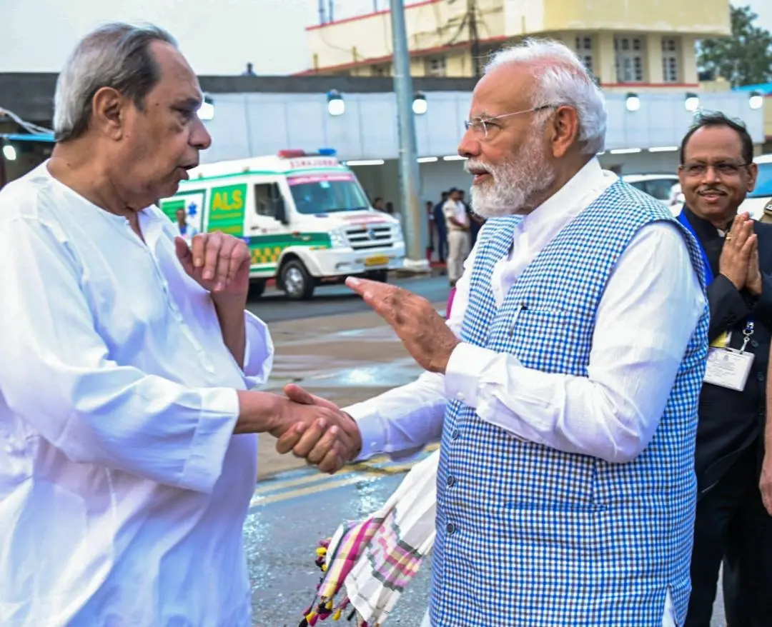 നവീന് പട്നായിക് പ്രധാനമന്ത്രി നരേന്ദ്ര മോദിക്കൊപ്പം |ഫോട്ടോ:PTI
