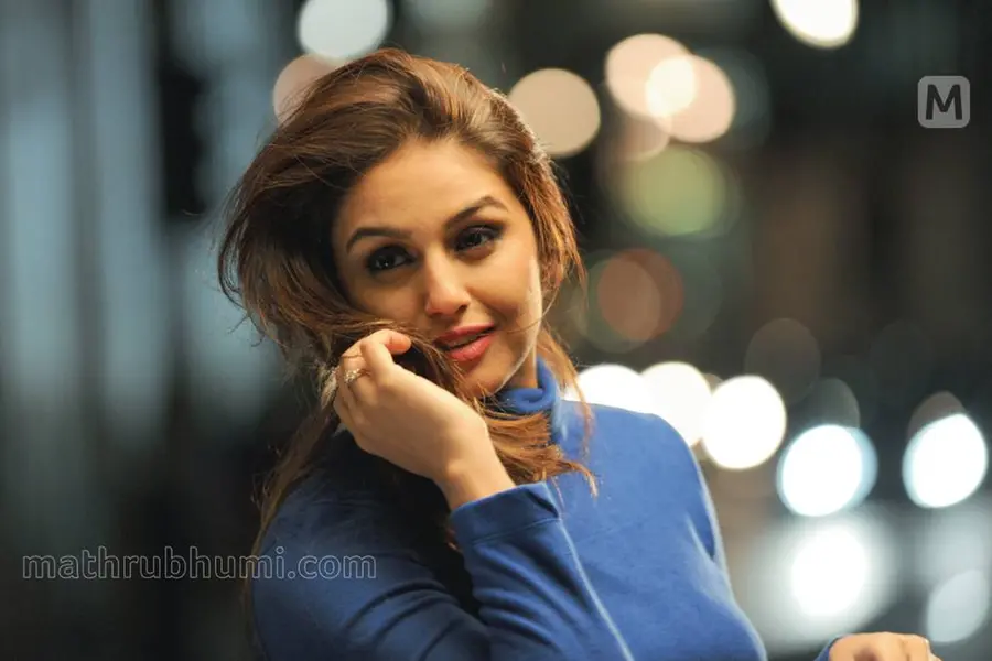 എല്ലാം തികഞ്ഞ, തുല്യ അവസരങ്ങൾ ലഭിക്കുന്ന ഒരു ഉട്ടോപ്യൻ ലോകം നമുക്ക് പ്രതീക്ഷിക്കാനാവില്ല -ഹുമ ഖുറേഷി
