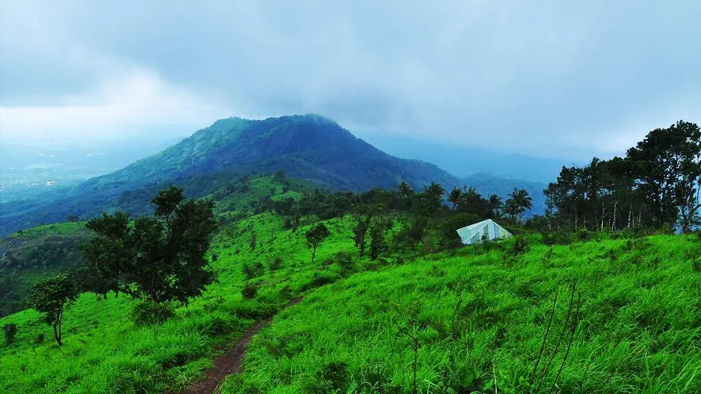 കൊടികുത്തിമല | keralatourism.org