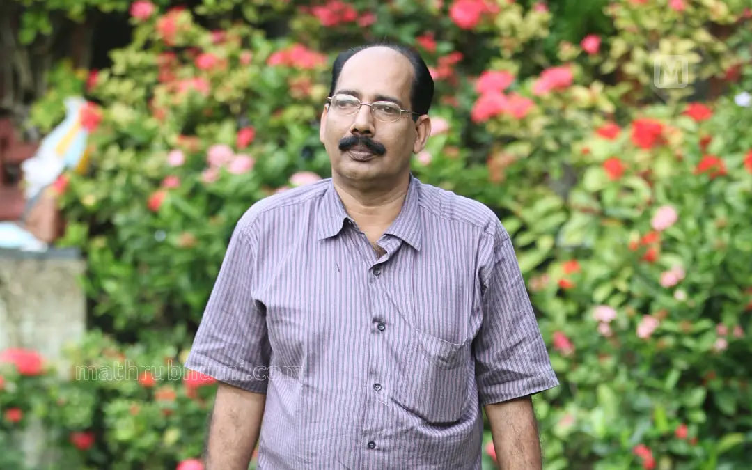 അക്ബര് കക്കട്ടില് | ഫോട്ടോ: ജയേഷ് പി.
