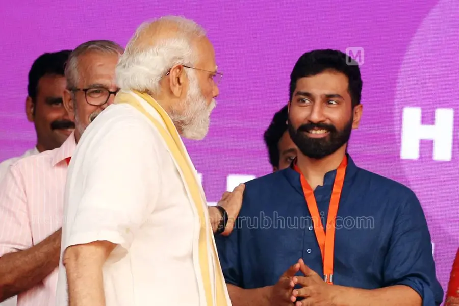 എറണാകുളത്ത് മത്സരത്തിന് അനില് ആന്റണി ഒരുങ്ങുന്നു