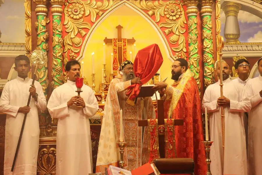 ബഹ്റൈന് സെന്റ് പീറ്റേഴ്സ് യാക്കോബായ സുറിയാനി പള്ളിയില് ഈസ്റ്റര് ശുശ്രൂഷ നടന്നു