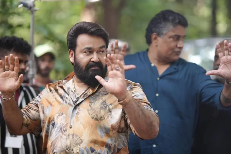 ഒടിയന് ശേഷം മോഹന്ലാലും ശ്രീകുമാര് മേനോനും ഒന്നിക്കുന്നു