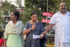 ഡിവെഎഫ്ഐ മനുഷ്യച്ചങ്ങല; സിപിഎം സംസ്ഥാന സെക്രട്ടറി എം.വി.ഗോവിന്ദൻ സംസാരിക്കുന്നു - തത്സമയം