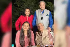 ശശി തരൂരിന്റെ ഭാഗ്യത്തെക്കുറിച്ചു പറയുന്നവര്‍ അതിനു പിന്നിലെ അധ്വാനം കാണുന്നില്ല- ശോഭ തരൂര്‍