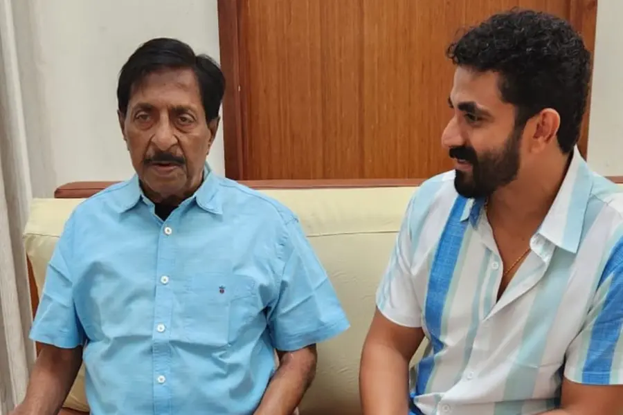 ശ്രീനിവാസൻ്റെ അനുവാദത്തോടെ 'സ്റ്റാർട്ട് ആക്ഷൻ കട്ട്'; പ്രൊഡക്ഷൻ കമ്പനിയുടെ 'മനസാ വാചാ' റിലീസിന്
