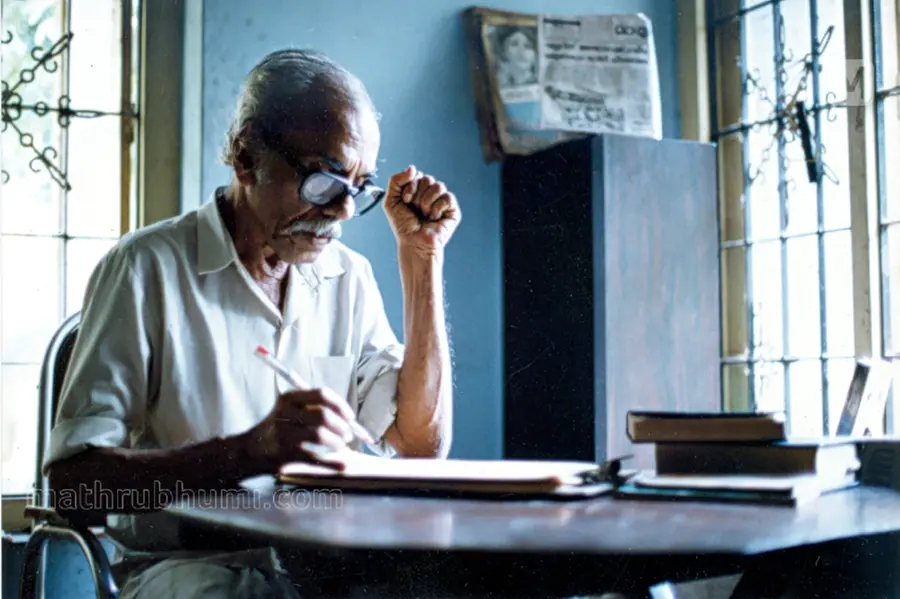 'ഞാന് മാത്രമല്ല കൊട്ടകയിലുള്ള ഭൂരിപക്ഷവും കണ്ണീരൊപ്പുന്നത് കണ്ടു. വിഡ്ഢികള്, അല്ലേ?'