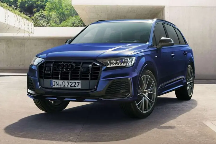 കറുപ്പഴകിലെ അലങ്കാരങ്ങള്, Q3-ക്ക് പിന്നാലെ Q7 ബോള്ഡ് എഡിഷന് പുറത്തിറക്കി ഔഡി