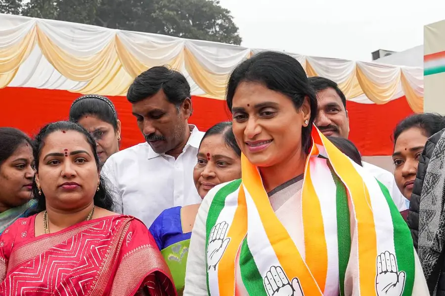 ആന്ധ്രയില്‍ ജഗനെ നേരിടാന്‍ സഹോദരി: വൈ.എസ്.ശര്‍മിള കോണ്‍ഗ്രസ് സംസ്ഥാന അധ്യക്ഷ
