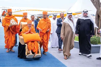 മഹന്ത് സ്വാമി മഹാരാജിന് ഊഷ്മള വരവേൽപ്പ്