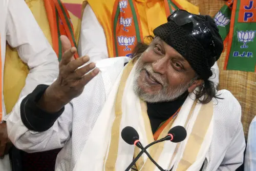 ശരീരത്തിന്റെ നിറം മാറ്റാനായി ദൈവത്തോട് പ്രാർഥിച്ചു, പിന്നീട് ഡാൻസിലേക്കായി ശ്രദ്ധ- മിഥുൻ ചക്രവർത്തി