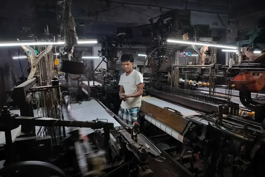 ഇന്ത്യയുടെ സില്ക്സിറ്റി; ഇന്ന് നട്ടെല്ലൊടിഞ്ഞ പട്ട് വ്യവസായം