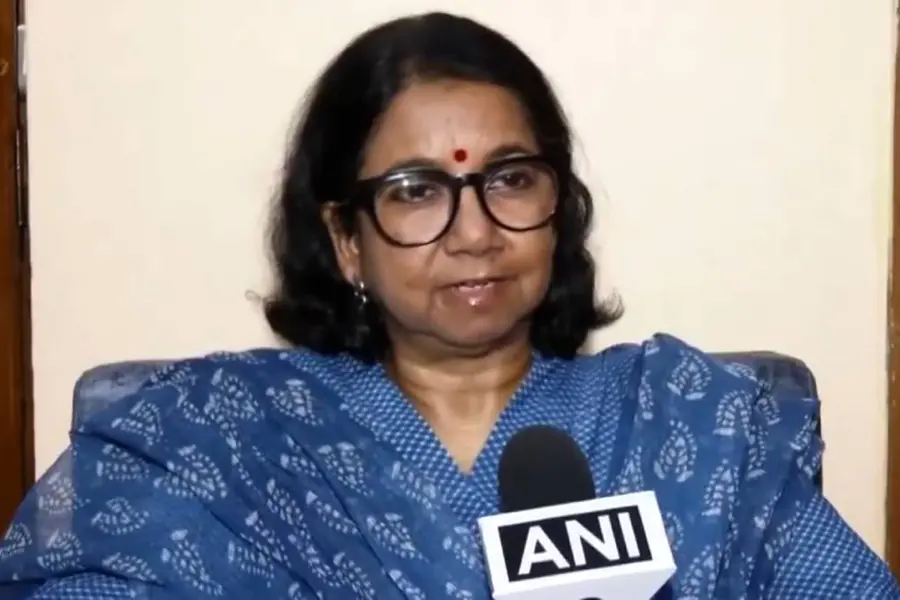 പ്രചാരണത്തിന് പണമില്ല; പുരിയില് സാംബിത് പാത്രയ്ക്കെതിരായ കോണ്ഗ്രസ് സ്ഥാനാര്ഥി പിന്മാറി