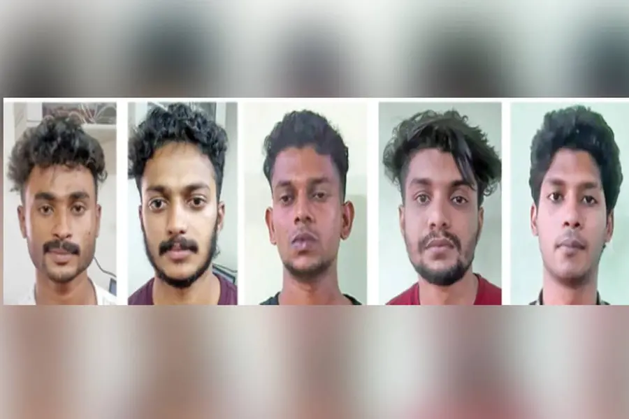 ഓണ്ലൈന് വായ്പ തട്ടിപ്പിനിരയായത് യുവതികള്; ചെങ്ങന്നൂരിലും മാവേലിക്കരയിലുമായി അഞ്ചുപേര് പിടിയില്