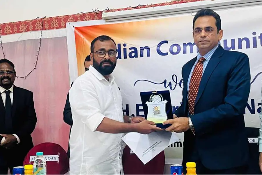 ഇന്ത്യന്‍ അംബാസിഡര്‍ക്ക് ഇന്‍കാസ് ഇബ്ര നിവേദനം നല്‍കി