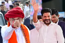 ഗുജറാത്തില്‍ ഏകപക്ഷീയമോ;തെലങ്കാനയില്‍ കോണ്‍ഗ്രസിന് പ്രതീക്ഷ, ആന്ധ്രയിലും ഒഡീഷയിലും കണ്ണുവെച്ച് NDA