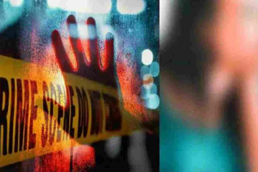 ഒരുമിച്ച് താമസിച്ച പെണ്കുട്ടിയെ കൊലപ്പെടുത്തി കാമുകന്; മൃതദേഹം സ്യൂട്ട്കേസിലാക്കി കത്തിച്ചു