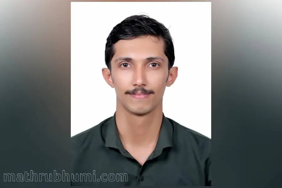 ഇന്ഫോസിസിലെ ജോലിയോടൊപ്പം പഠനം; മൂന്ന് വട്ടം പരാജയം, നാലാം വട്ടം ഐഎഫ്എസ് 8ാം റാങ്ക്