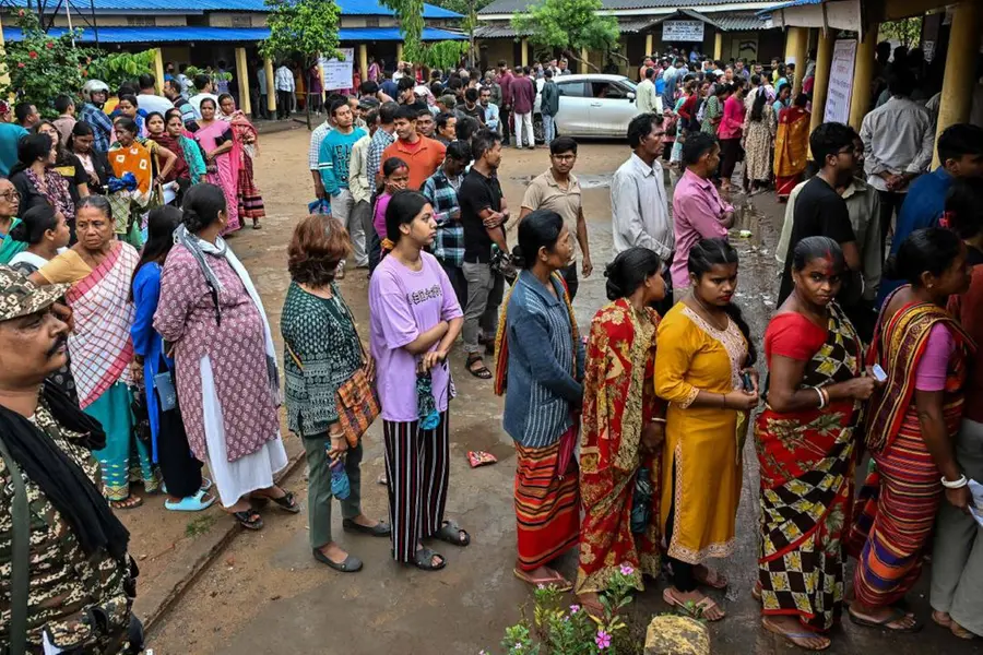 മൂന്നാംഘട്ട വോട്ടെടുപ്പ് പൂർത്തിയായി: 63 ശതമാനത്തിനു മേൽ പോളിങ്