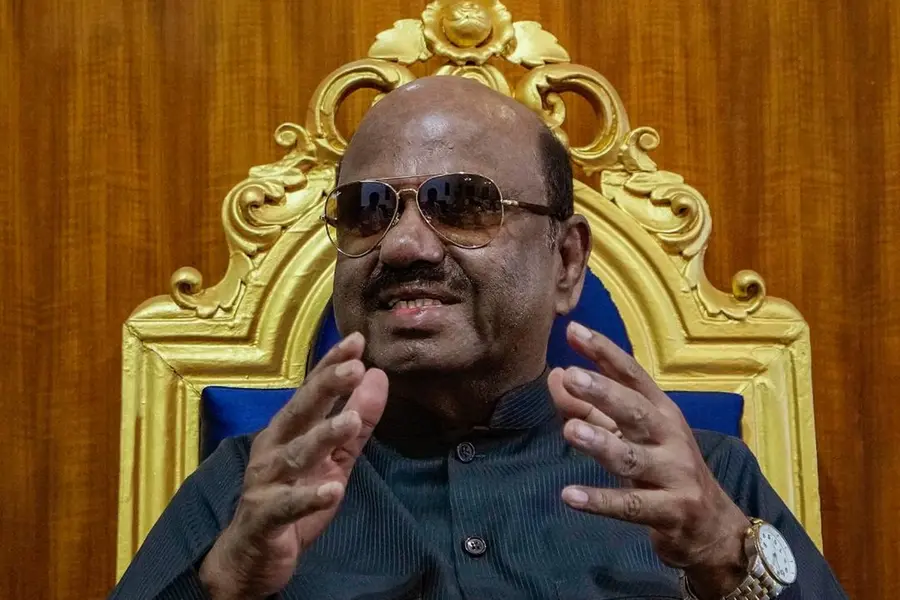 ബംഗാള്‍ ഗവര്‍ണര്‍ സി.വി. ആനന്ദബോസിനെതിരെ ലൈംഗികാതിക്രമ പരാതി; നിഷേധിച്ച് ഗവര്‍ണര്‍