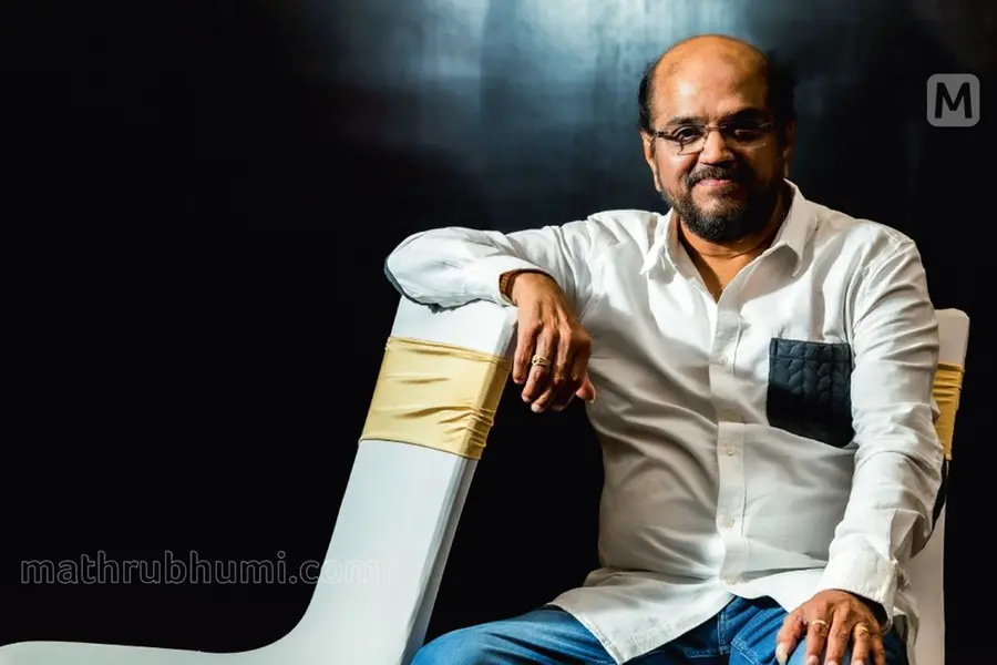 20 വർഷങ്ങൾക്ക് ശേഷവും അതേ സിനിമ, അതേ മാജിക്ക്; ഗില്ലി വീണ്ടും കണ്ട് ത്രില്ലടിച്ച് വിദ്യാസാഗർ