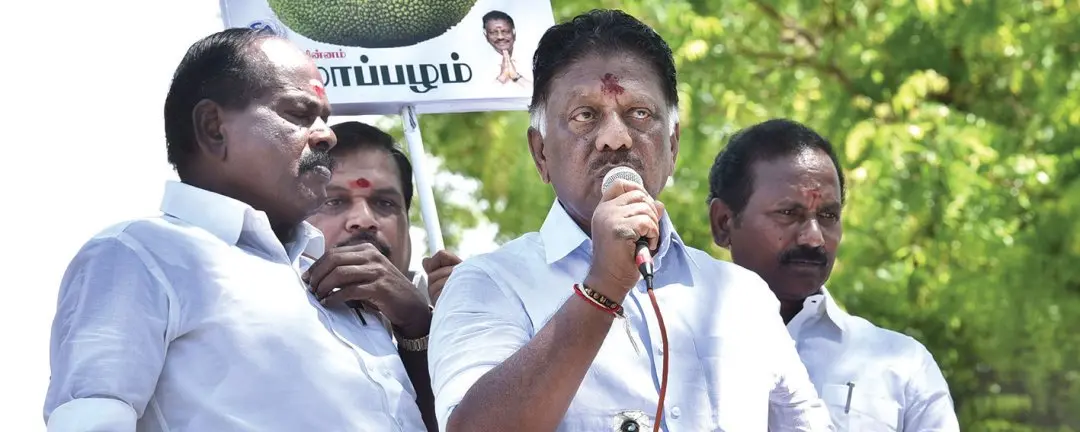 രാമനാഥപുരത്ത് ഒ. പനീര്സെല്വം പ്രചാരണത്തില്