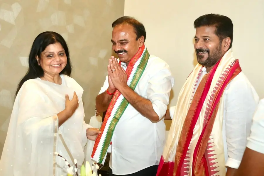 കെ.സി.ആറിന് വീണ്ടും തിരിച്ചടി; തെലങ്കാനയിൽ ഒരു ബി.ആര്.എസ്. MP കൂടി കോണ്ഗ്രസില്