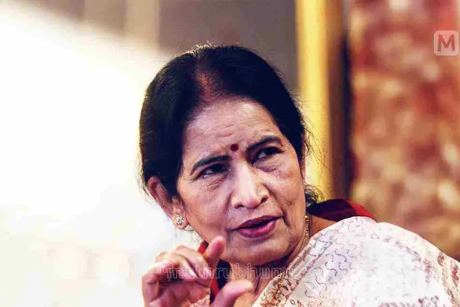 'ക്ഷേത്രമായാലും മാര്‍ക്കറ്റായാലും ശരി, അഭികാമ്യമല്ലാത്ത പ്രവൃത്തിയ്‌ക്കെതിരേ പ്രതിഷേധിക്കും'