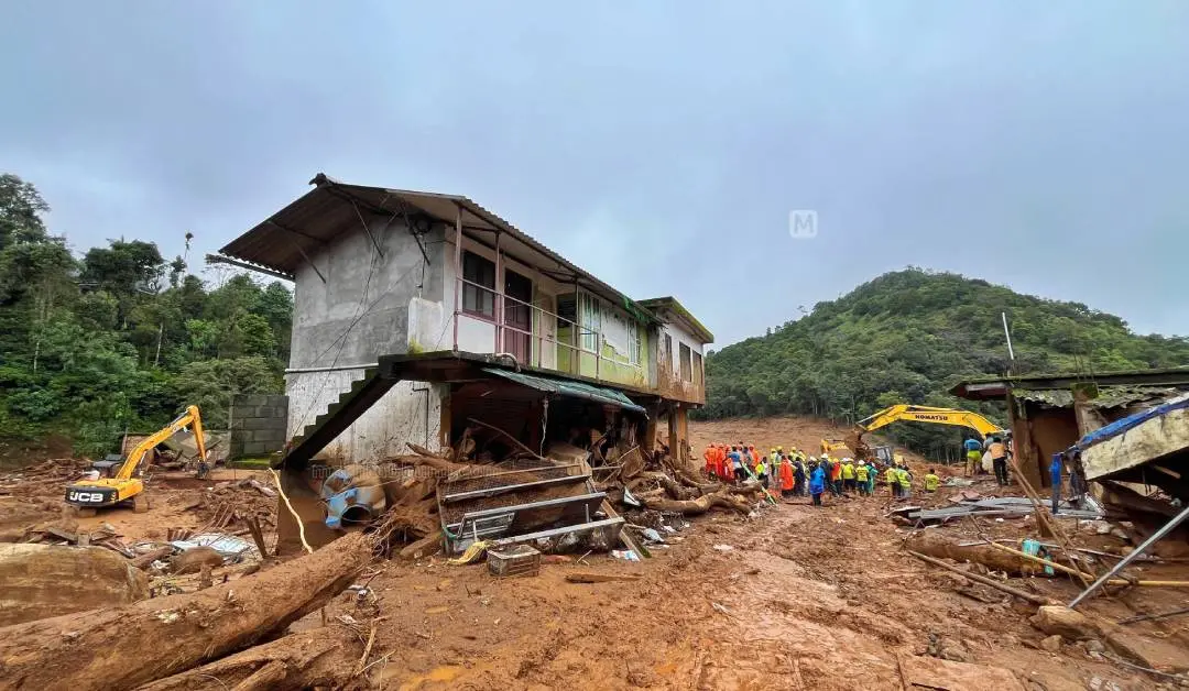 ദുരന്തഭൂമിയായ മുണ്ടക്കൈയില്നിന്നുള്ള ദൃശ്യം | ഫോട്ടോ: ഷഹീർ സി.എച്ച്/മാതൃഭൂമി