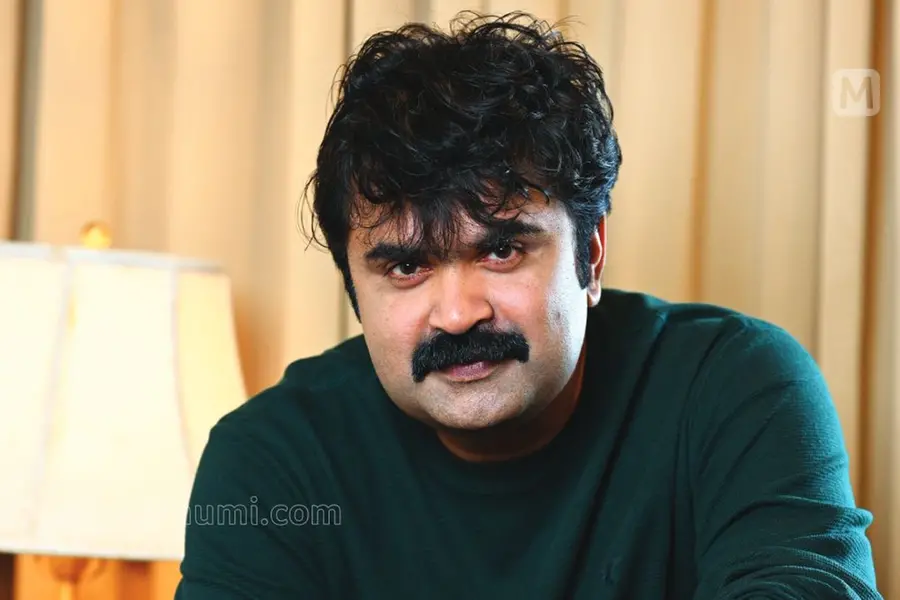 'ബുക്കിങ് മാത്രമേ ഉള്ളു, തിയേറ്ററിൽ ആളില്ല; സിനിമയ്ക്ക് മുടക്കുന്നത്ര കാശ് തന്നെ ആളെ കേറ്റാനും വേണം'