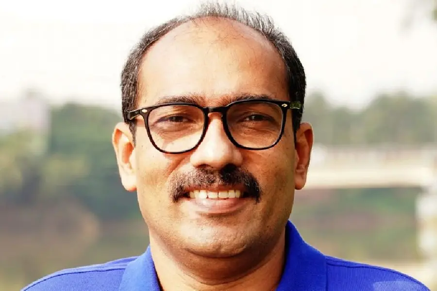 പെണ്കുട്ടിയോട് മോശമായി പെരുമാറിയെന്ന് പരാതി; കുസാറ്റ് സിന്ഡിക്കേറ്റ് അംഗത്തിനെതിരെ കേസ്