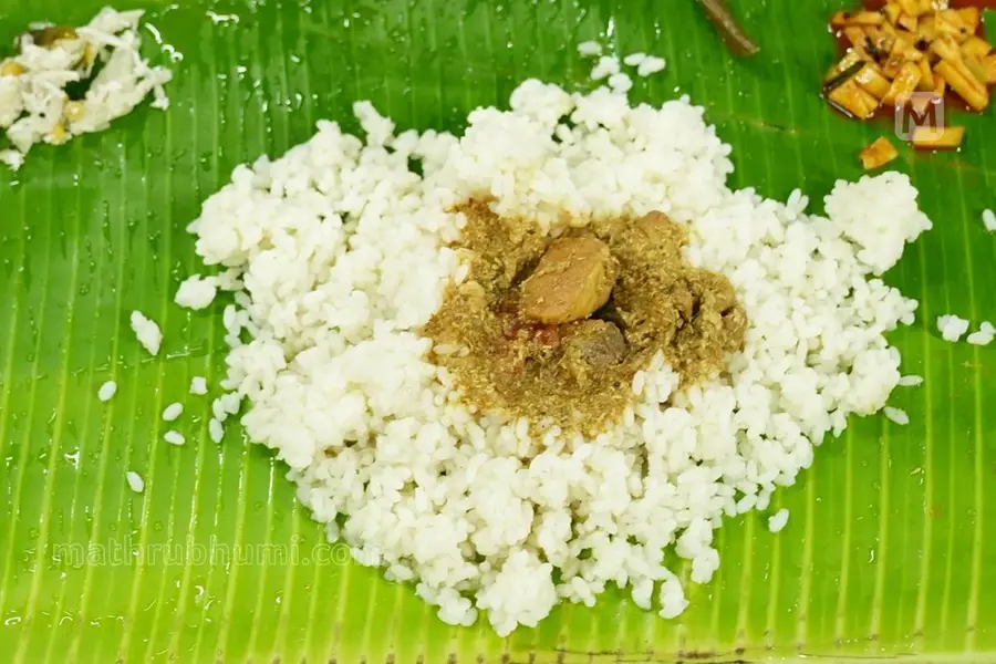 പാലക്കാടിന്റെ കല്യാണരുചി ; കുമ്പളങ്ങയിട്ട കോഴിക്കറി കഴിച്ചിട്ടുണ്ടോ ?