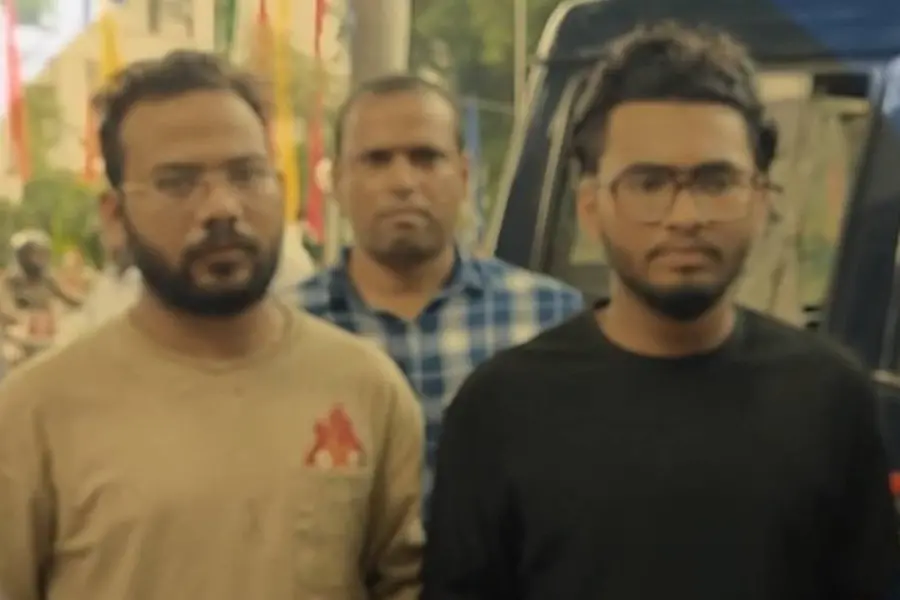 'വെർച്വൽ അറസ്റ്റ്' ചെയ്യുന്ന 'CBI ഉദ്യോഗസ്ഥർ' 12-ാംക്ലാസ് തോറ്റവർ! ആഡംബരജീവിതം, ടീഷർട്ടിന് 25,000