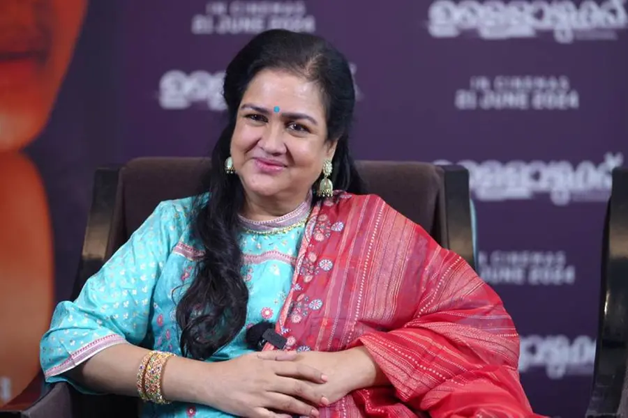 ഉർവശിക്കായി സംവിധായകൻ കാത്തിരുന്നത് 4 വർഷം, ഒടുവിൽ ദേശീയ അവാർഡും; മലയാളത്തിന്റെ അഭിമാനം