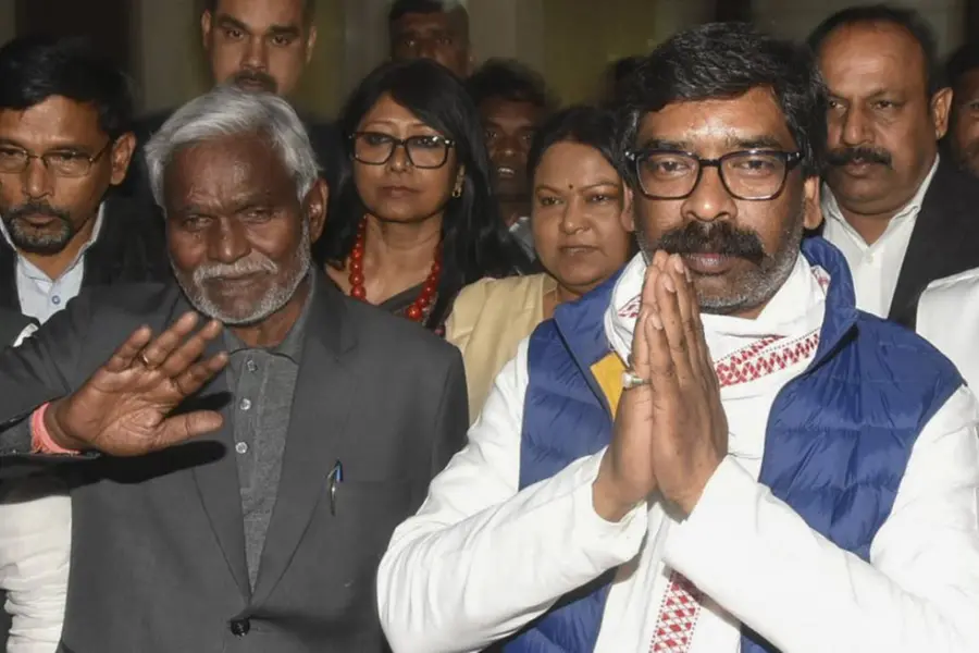 'സമൂഹത്തെ മാത്രമല്ല അവർ കുടുംബങ്ങളെയും തകർക്കുന്നു'; ചംപായ് സോറന്റെ നീക്കങ്ങൾക്കിടെ ഹേമന്ത് സോറൻ