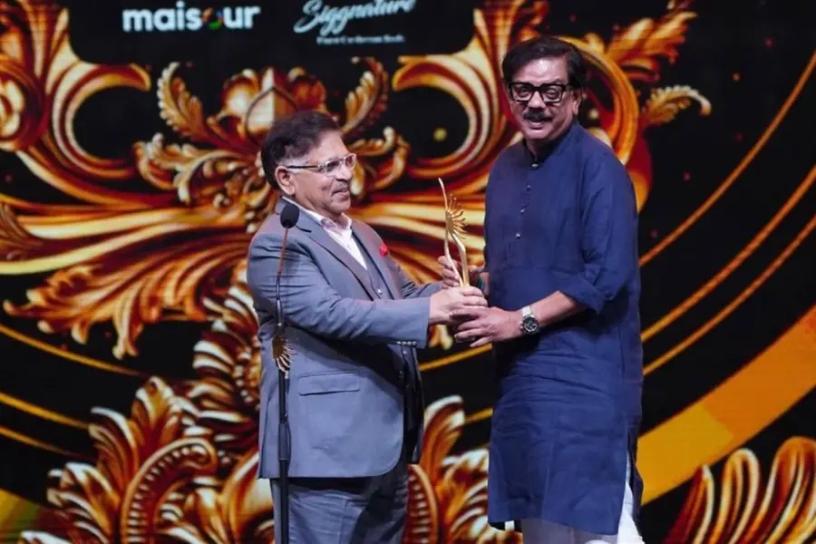 IIFA 2024: പ്രിയദര്‍ശന് ഇന്ത്യന്‍ സിനിമയിലെ വിശിഷ്ട സംഭാവനയ്ക്ക് പുരസ്‌കാരം