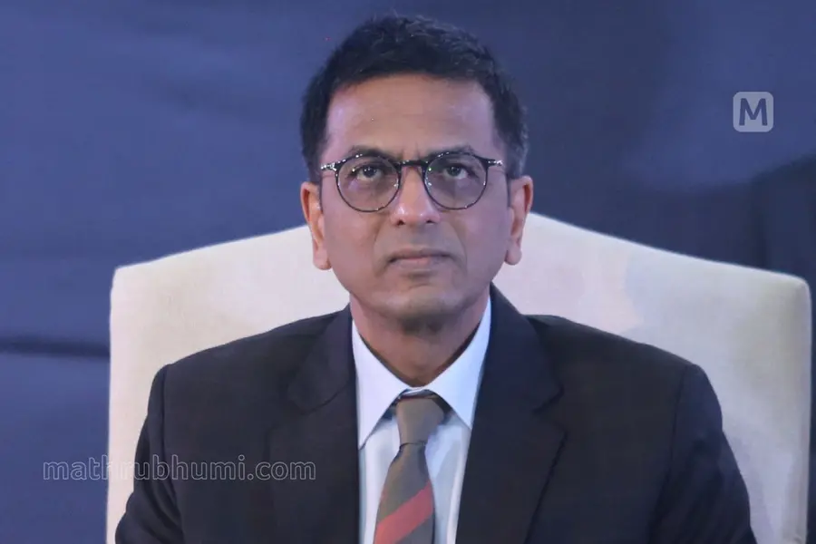 'ഇന്ത്യയിലെ ഒരു പ്രദേശത്തെയും പാകിസ്താനെന്ന് മുദ്രകുത്തരുത്'; ജഡ്ജിയുടെ പരാമര്ശത്തില് സുപ്രീംകോടതി