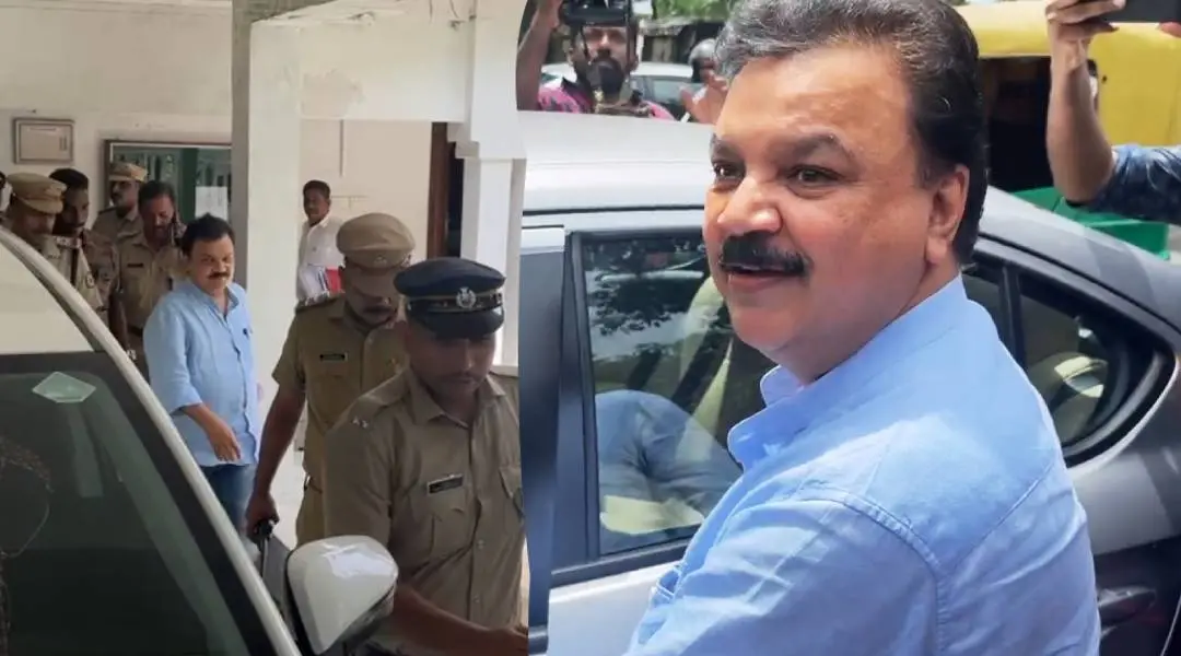 ഇടവേള ബാബുവിനെ വൈദ്യ പരിശോധനക്കായി പുറത്തേക്ക് കൊണ്ടുവരുന്നു