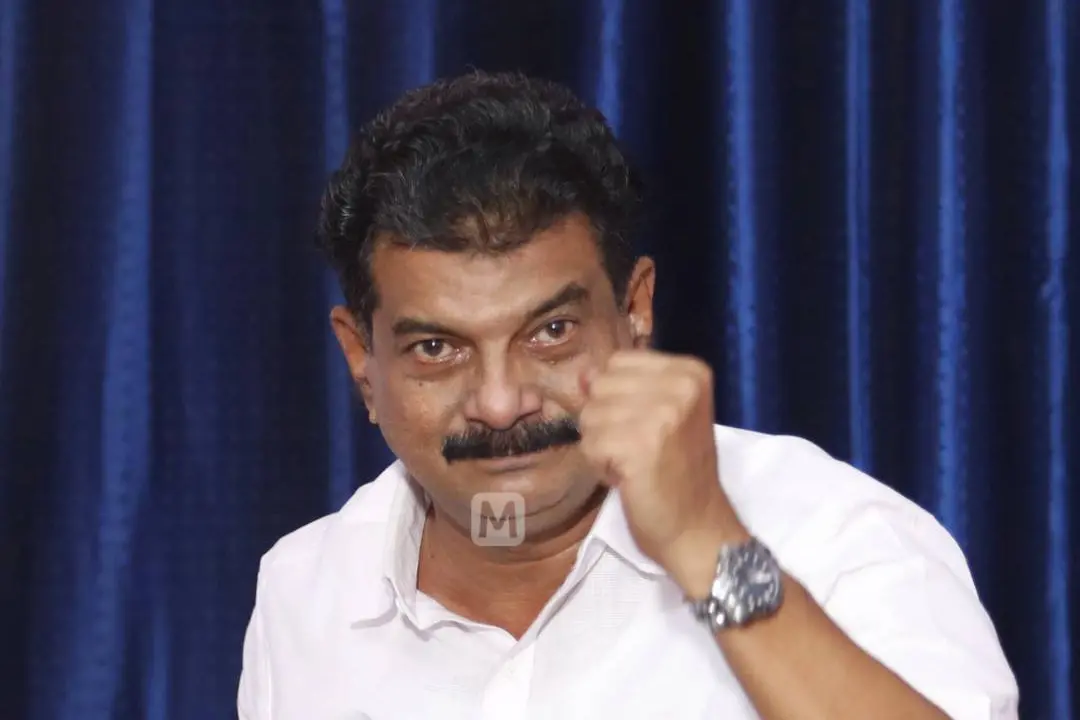 പുതിയ രാഷ്ട്രീയ പാര്ട്ടി രൂപവത്കരിക്കും; പ്രഖ്യാപിച്ച് അന്വര്