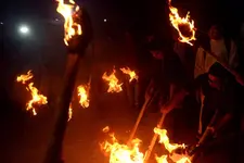 'വിദ്യാര്‍ഥി രാഷ്ട്രീയം തരം താഴുന്നു, കണ്ണില്‍ ചോരയില്ലാത്തവരെ ഉത്പാദിപ്പിക്കുന്നു'